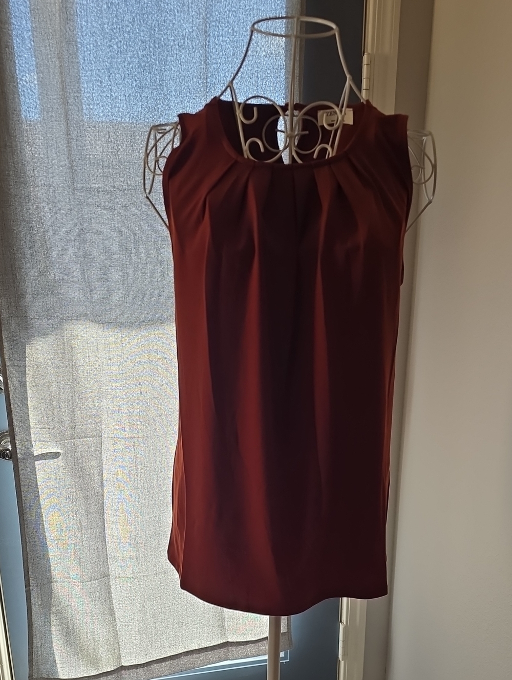 ZENANA-BRAND NEW-Pleated Neck Sleeveless Camisole in Burgundy